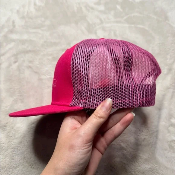 Ford Hot Pink SnapBack Cap - Picture 7 of 9